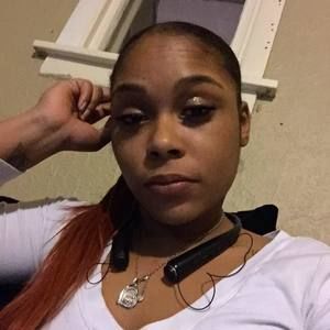 Meet your Posher, Bethany